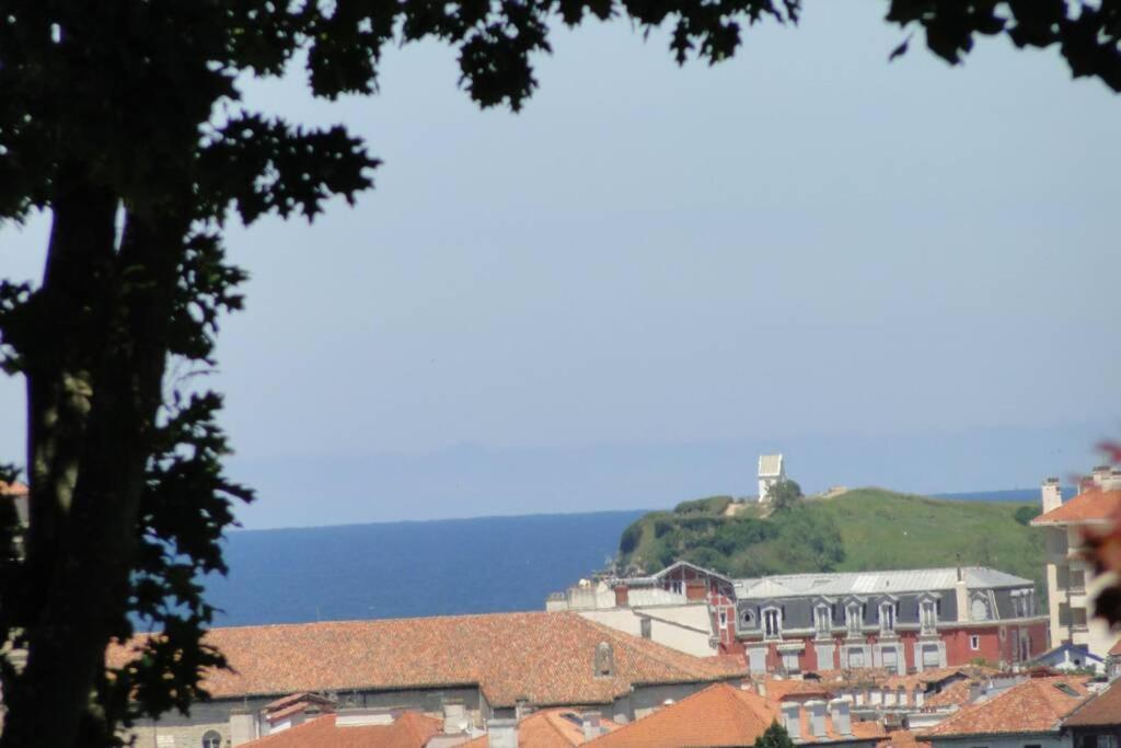 Ciboure:T2, Proximite Golf Et Plages, Vue Sur Mer Luaran gambar