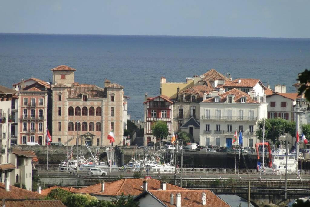 Ciboure:T2, Proximite Golf Et Plages, Vue Sur Mer Luaran gambar