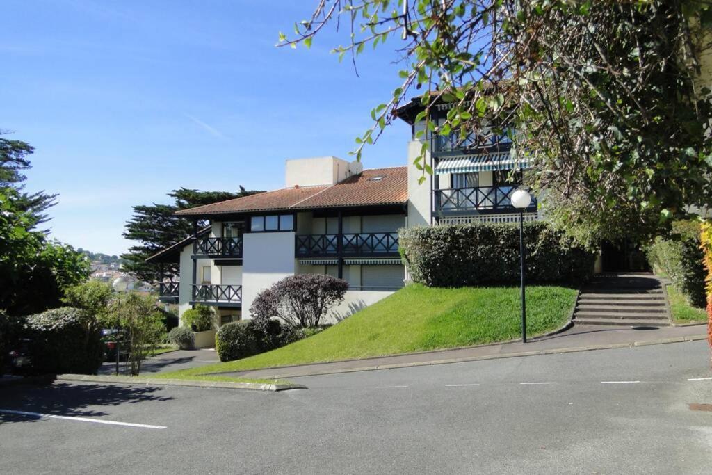 Ciboure:T2, Proximite Golf Et Plages, Vue Sur Mer Luaran gambar